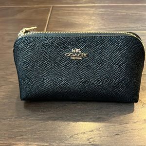 COPY - Coach cosmetic bag